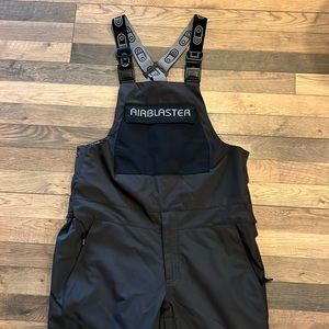 Airblaster Freedom Bib gray/black